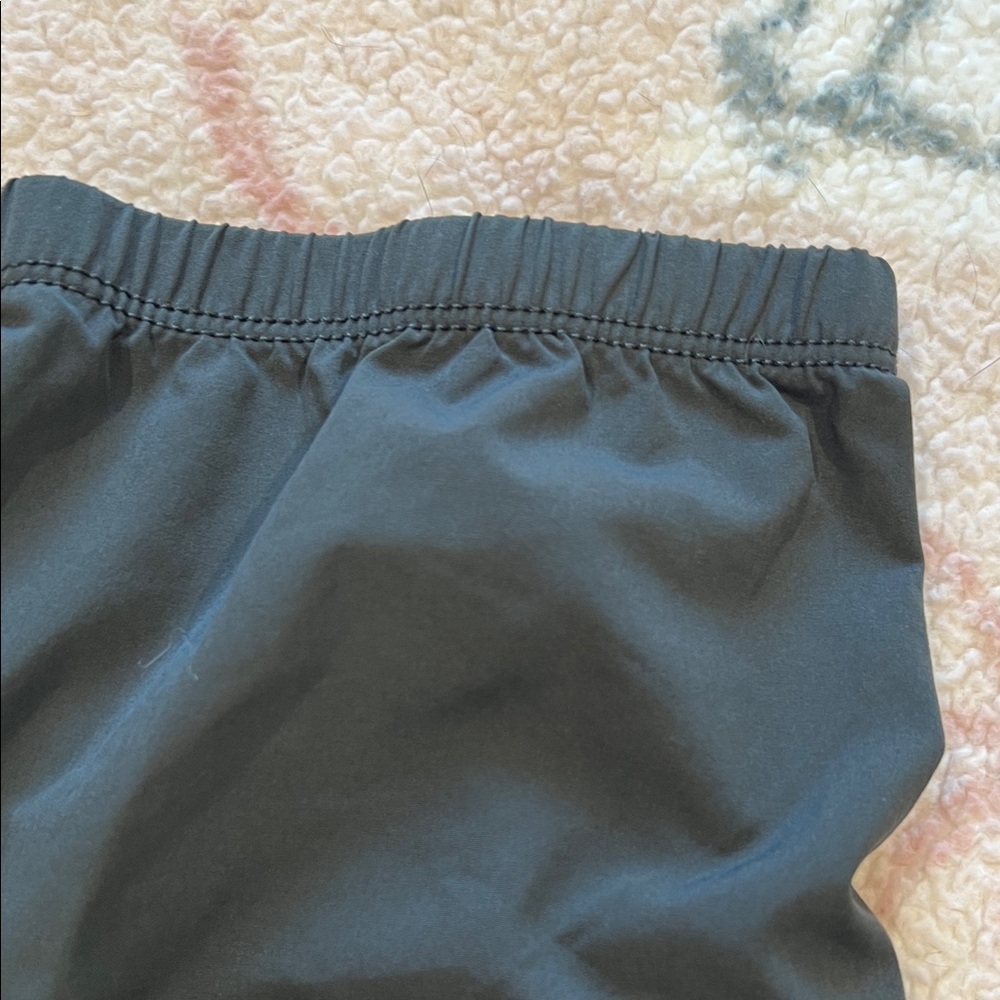 Vuori Dark Gray Lightweight Drawstring Joggers - image 4